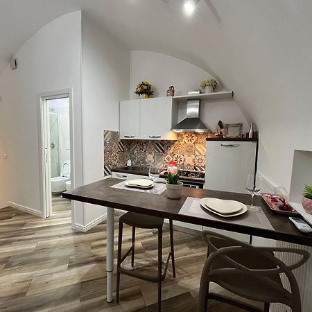 Donn'Anna Naples City Center Buitenkant foto