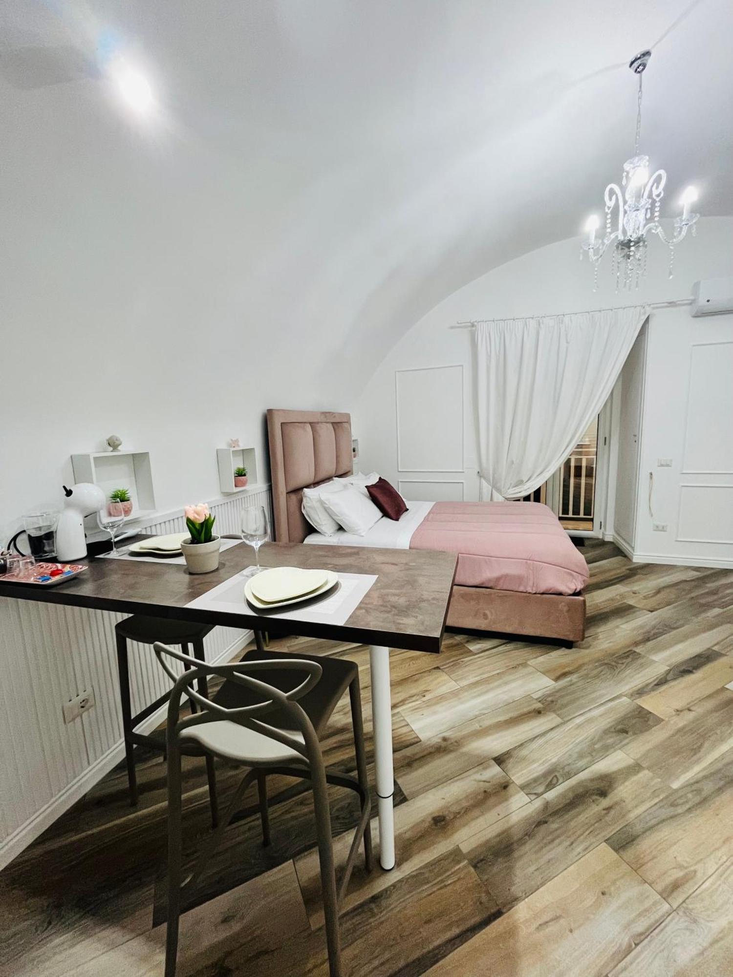 Donn'Anna Naples City Center Buitenkant foto